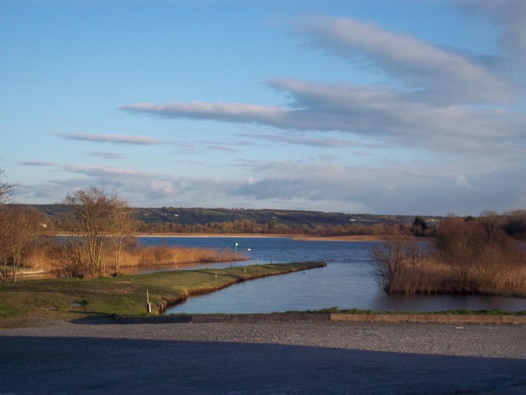 B&B The Silver Eel Strokestown Экстерьер фото